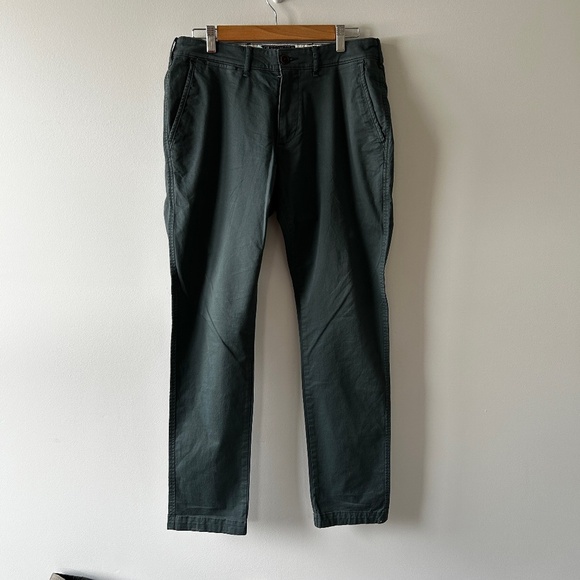 Abercrombie & Fitch Blue Langdon Skinny Chino 31 x 32 Preppy Y2K - Picture 1 of 11